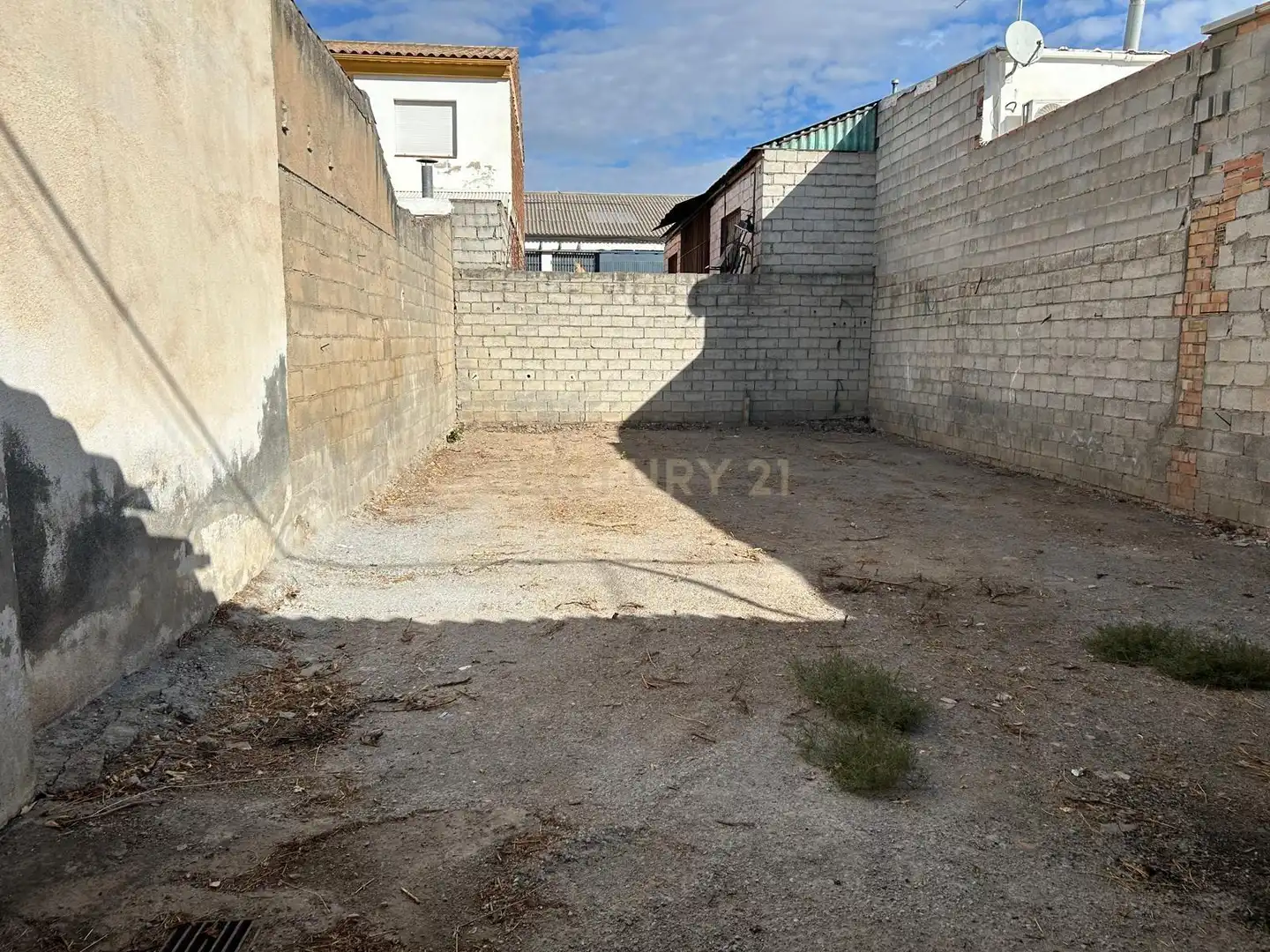 Rustikales Grundstück zum Verkauf in Calle Benigno Vaquero, Pinos Puente, Spain