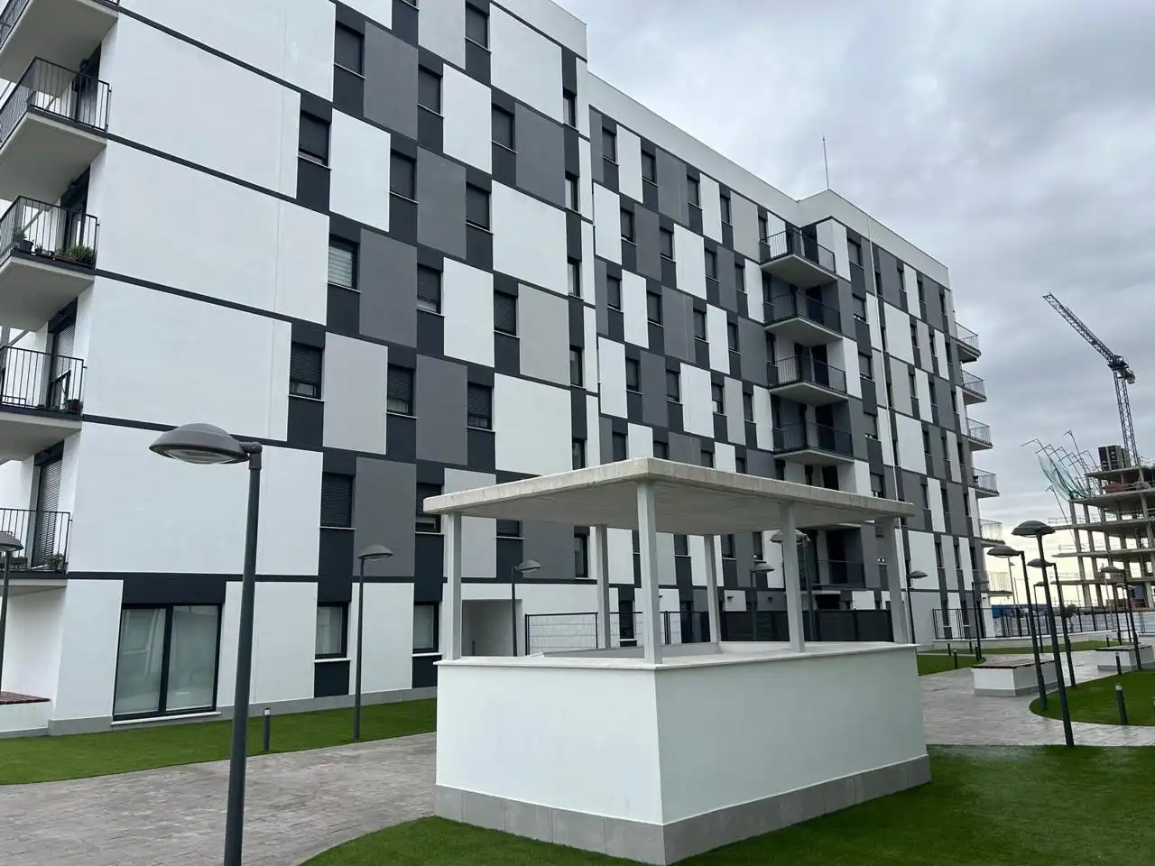 Appartement avec ascenseur à louer à Entrenúcleos, imagen 25