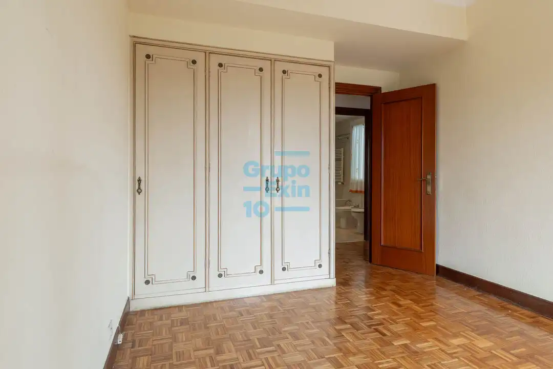 Attic for sale in Amara Zaharra - Arbaizenea