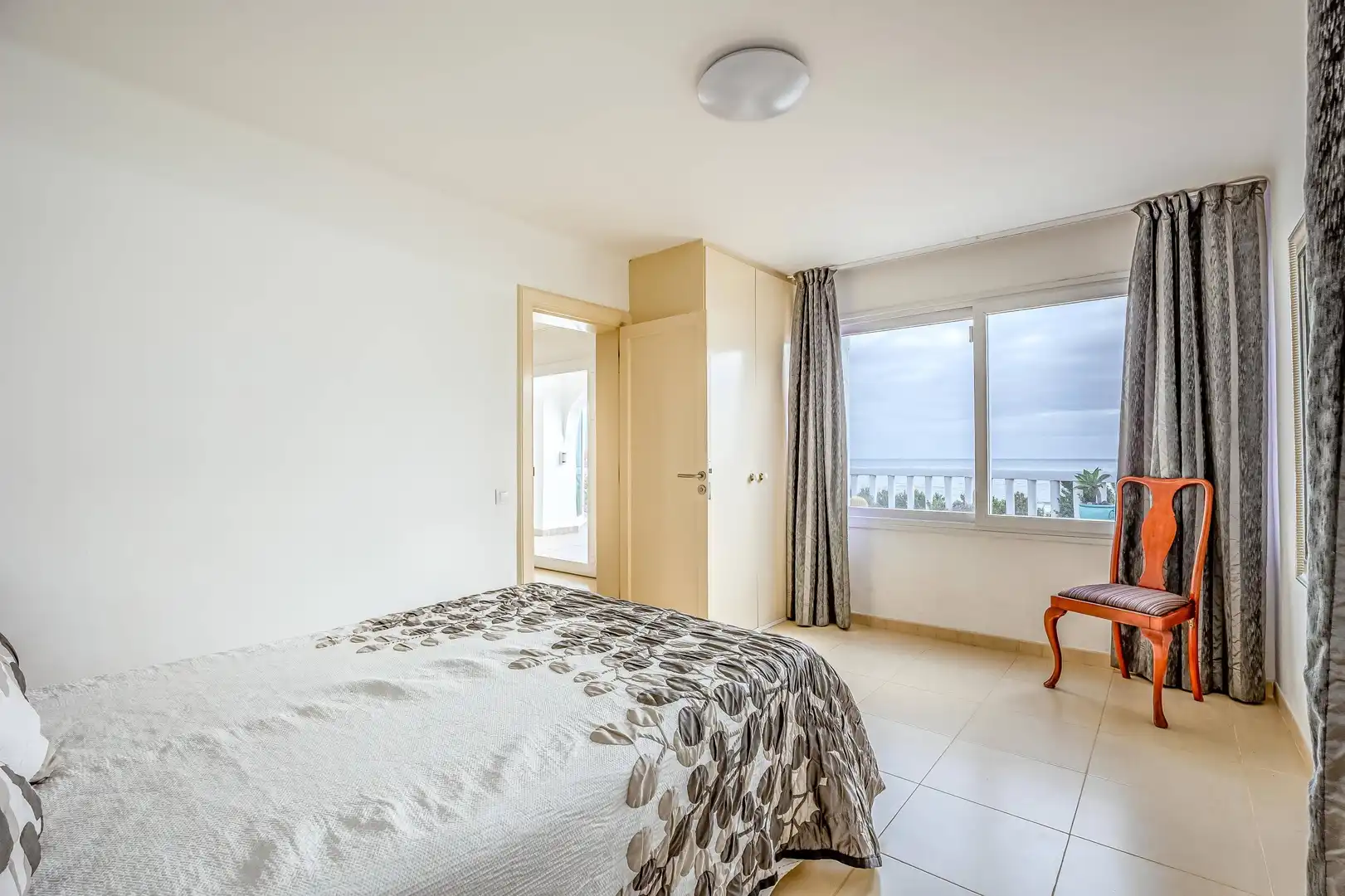 Dormitori de Casa o xalet en venda en Telde amb Aire condicionat, Jardí privat i Terrassa