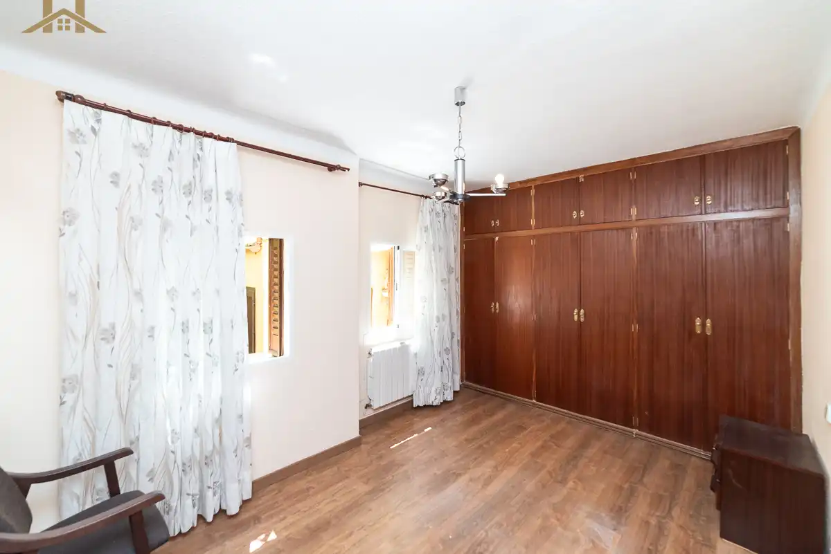 Habitación de Casa o chalet en venta en Pozuelo de Alarcón con Aire acondicionado, Calefacción y Jardín privado