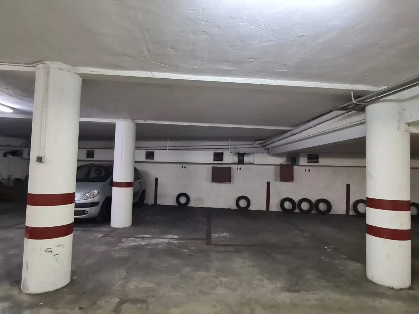 Garaje de alquiler en Calle Bilbao, Carretera de Vic - Remei