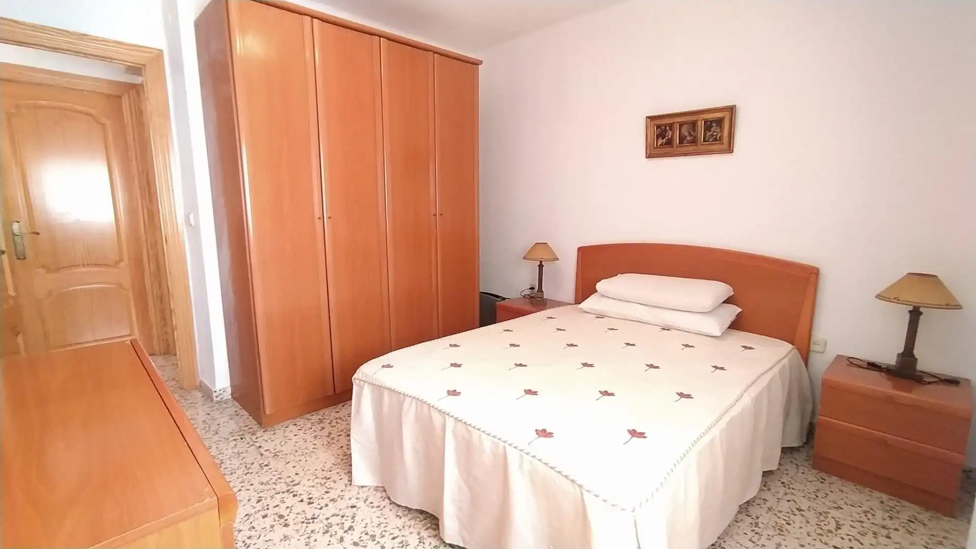 Dormitori de Pis en venda en Málaga amb Aire condicionat, Jardí privat i Terrassa