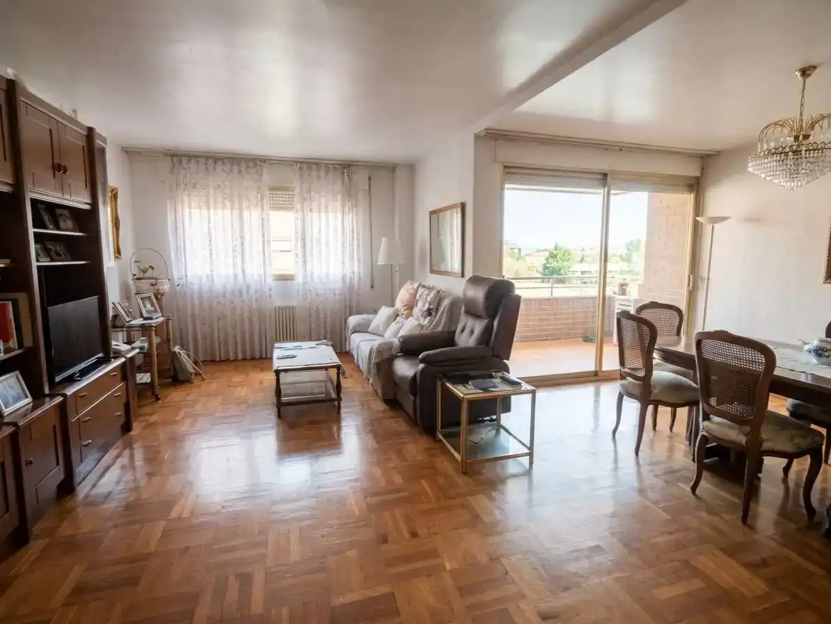 Sala de estar de Piso en venta en Universidad
