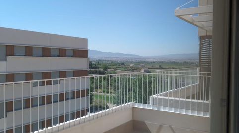 Foto 2 de Piso de alquiler en Rosaleda - Juventud, Granada Capital