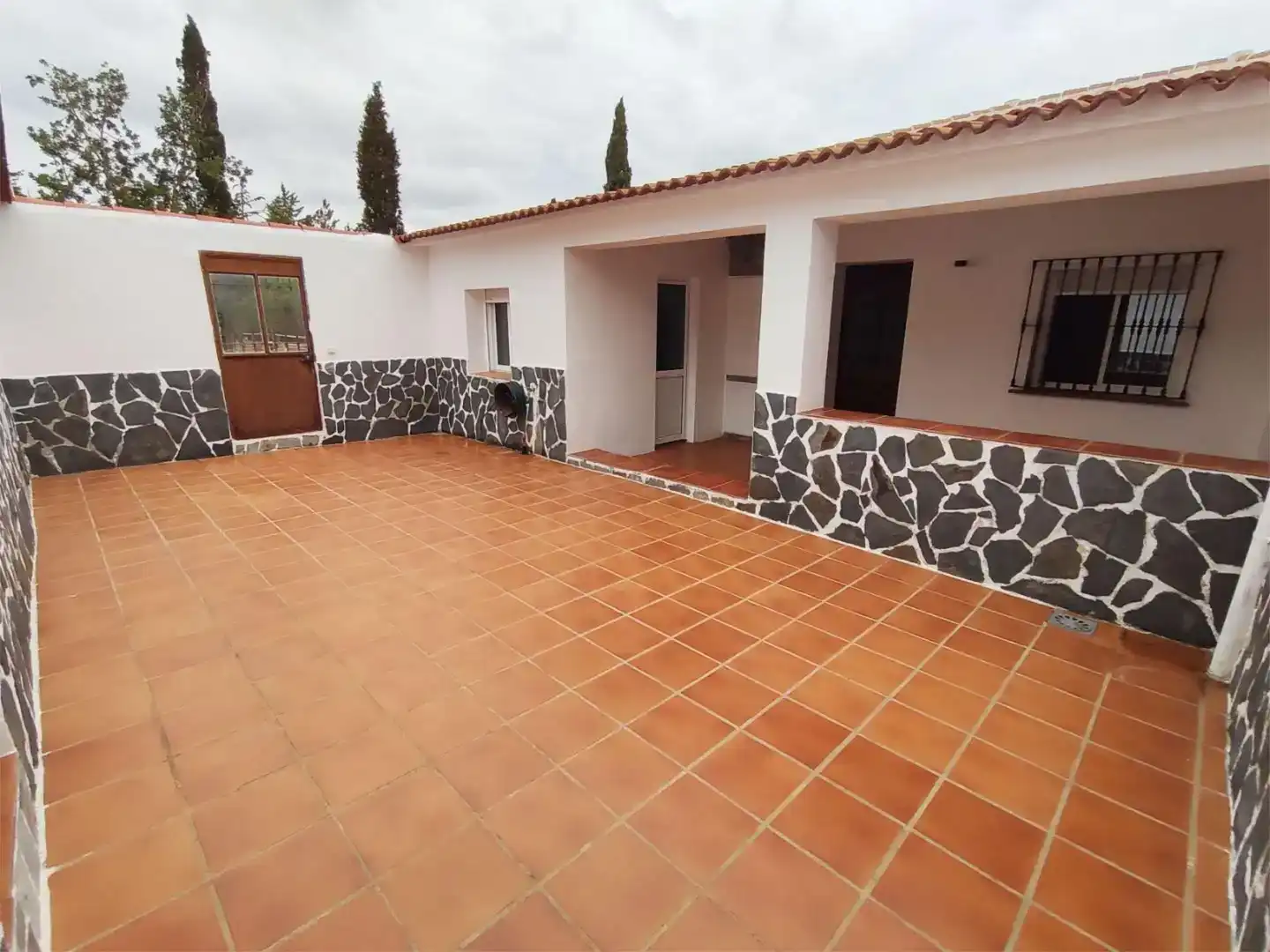 Terrassa de Casa o xalet en venda en Fuente de Piedra amb Aire condicionat i Balcó