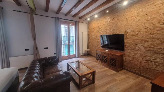 Piso en Venta en Carrer de Ferlandina en El Raval