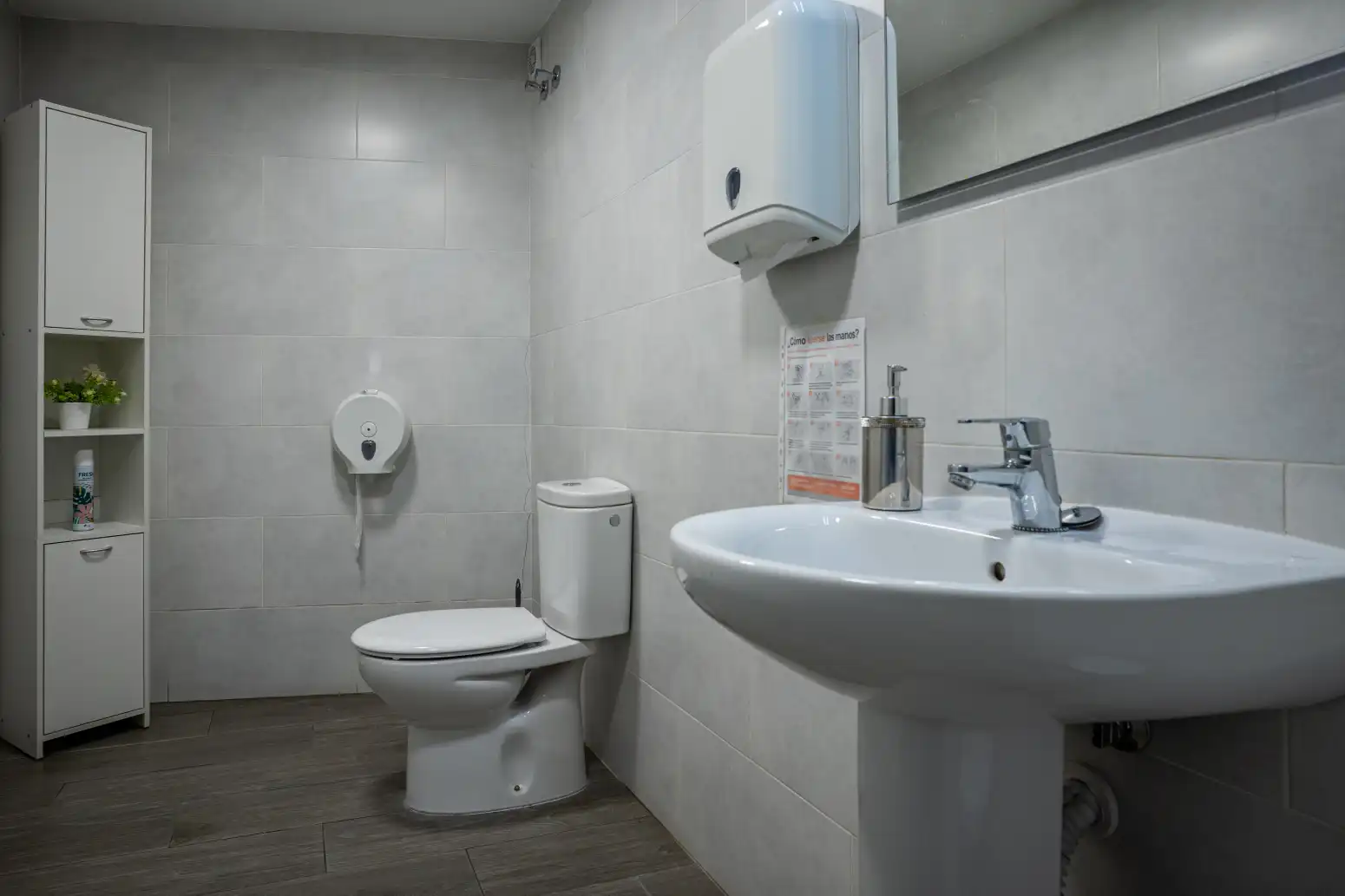 Baño de Local en venta en Barcelona