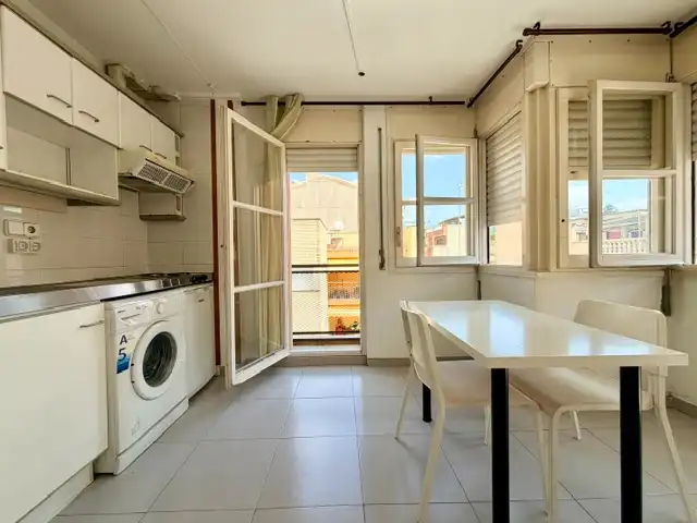 Cuina de Loft en venda en Terrassa amb Calefacció i Rentadora