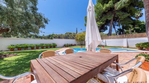 Foto 5 de Casa o xalet en venda a Calle de la Encina, Vistahermosa, Alicante / Alacant