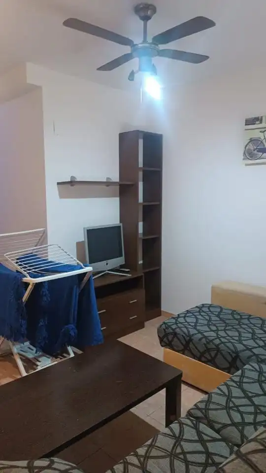 Dormitori de Pis de lloguer en Melilla