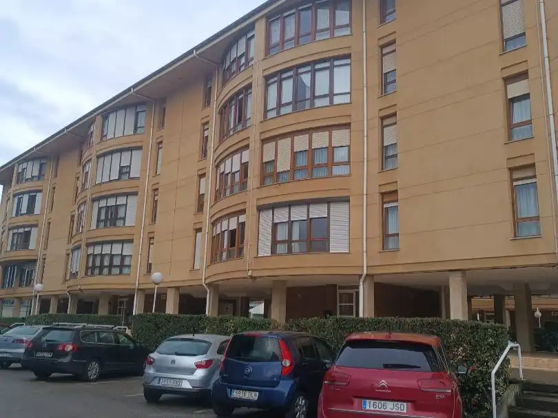 Wohnung mit Pool zum Verkauf in Ricardo López Aranda 20