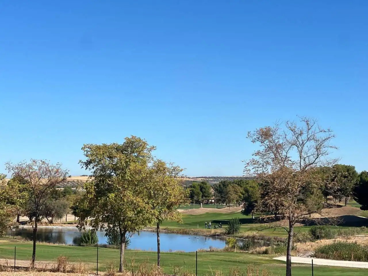 Vista exterior de Residencial en venta en Layos