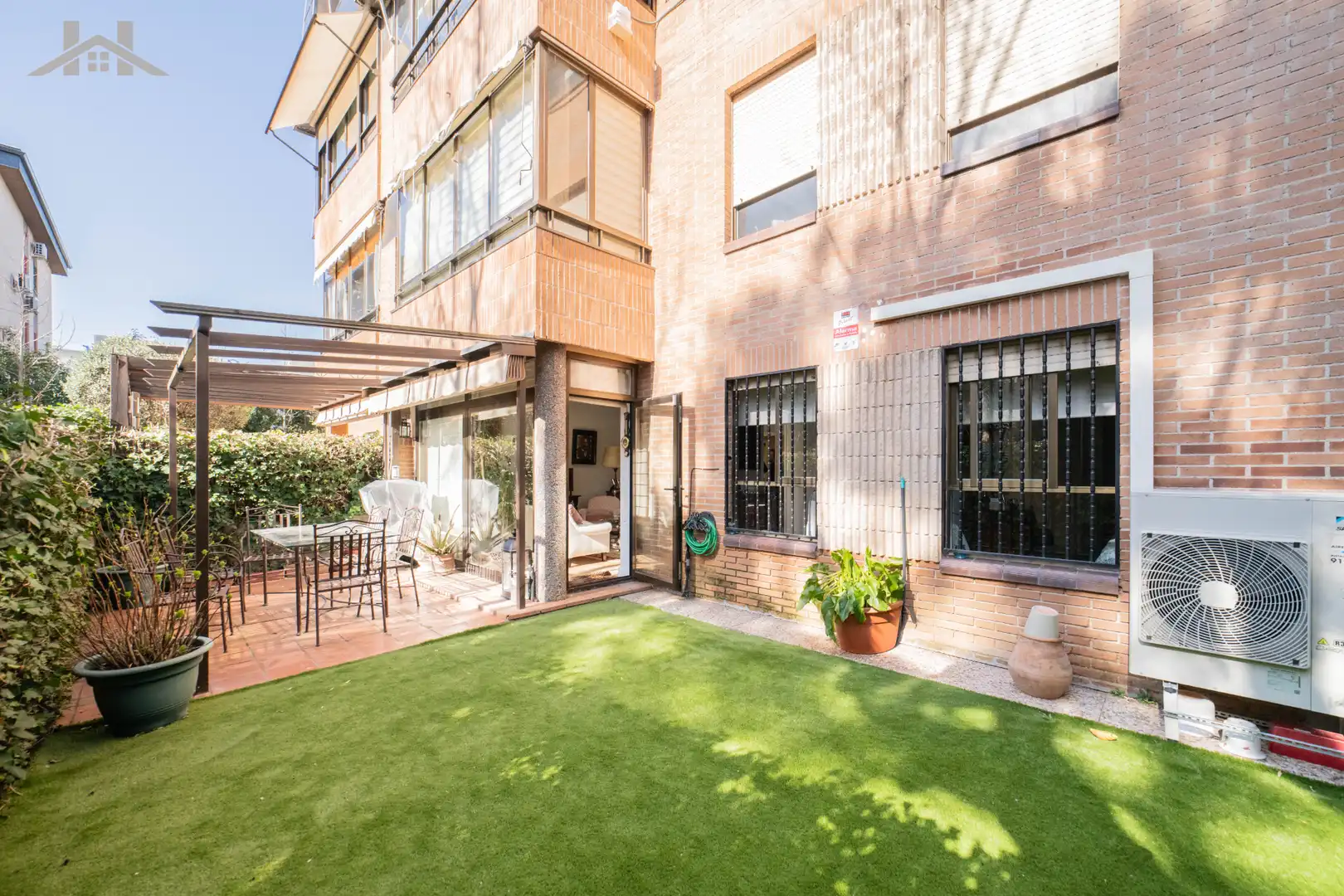Garden of Ground floor for sale in Las Rozas de Madrid  with Air Conditioner, Heating and Private garden