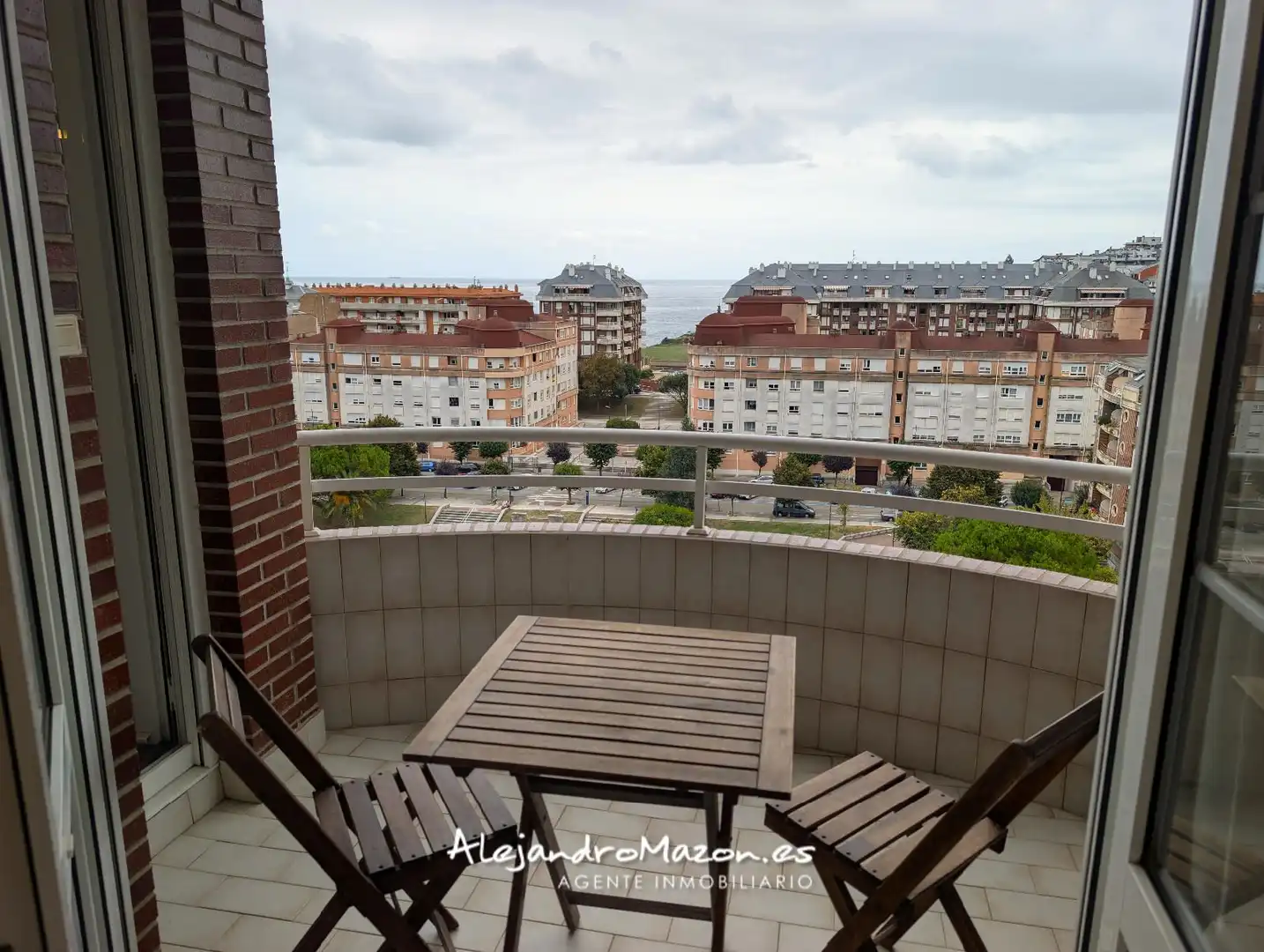 Balcony of Flat for rent in Castro-Urdiales  with Heating, Terrace and Swimming Pool