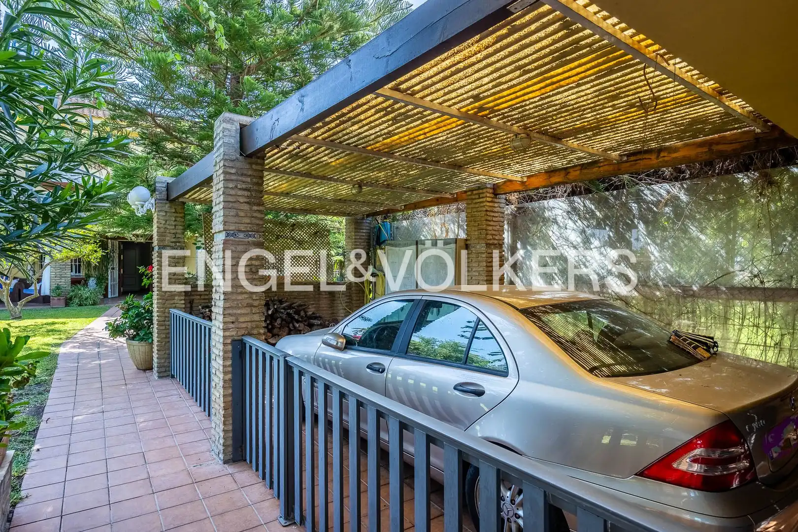 Casa amb piscina en venda a San Pablo - Santa Justa, imagen 2