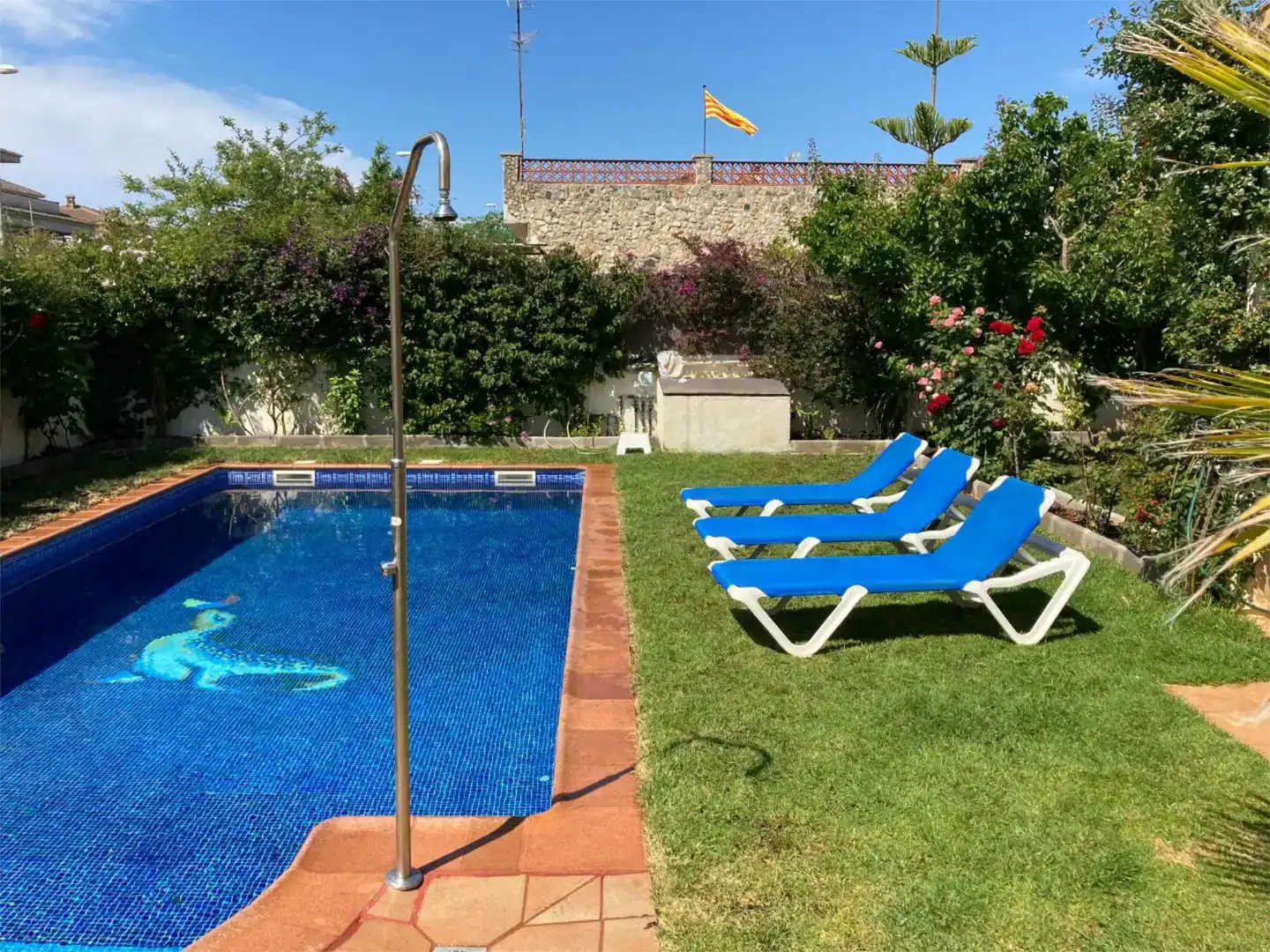 Piscina de Piso en venta en Cubelles con Aire acondicionado, Jardín privado y Parquet