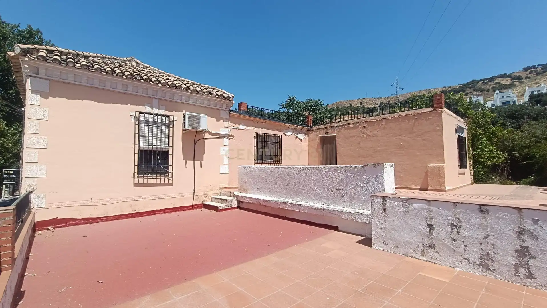 Vista exterior de Casa o xalet en venda en Granada