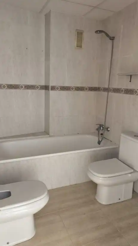 Appartamento con terrazza in vendita a Zona Papa Luna - Platja del Gurugú, imagen 2