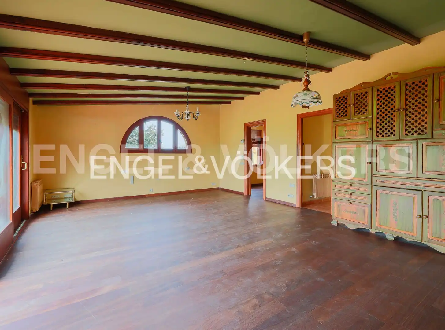 Comedor de Casa o chalet en venta en Montcada i Reixac con Calefacción, Jardín privado y Terraza