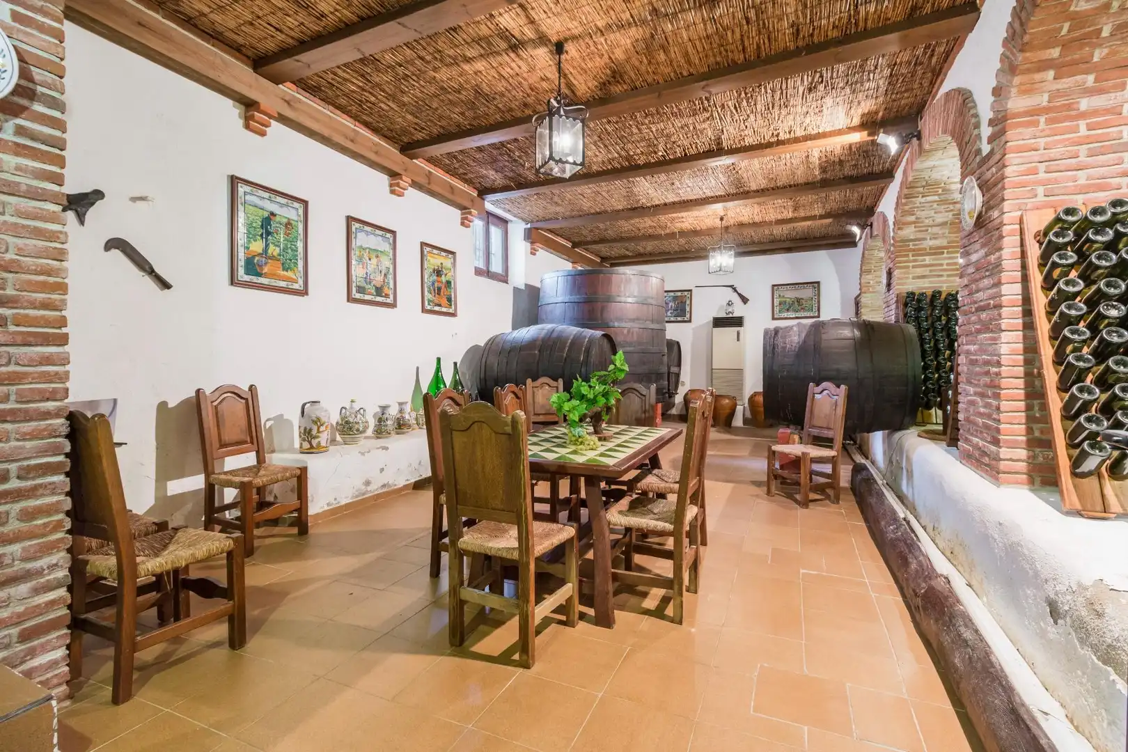 Menjador de Finca rústica en venda en Castellet i la Gornal amb Calefacció, Jardí privat i Terrassa