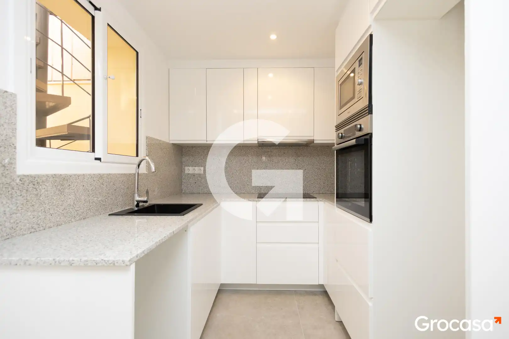 Kitchen of Houses for sale in Sant Boi de Llobregat  with Terrace and Oven