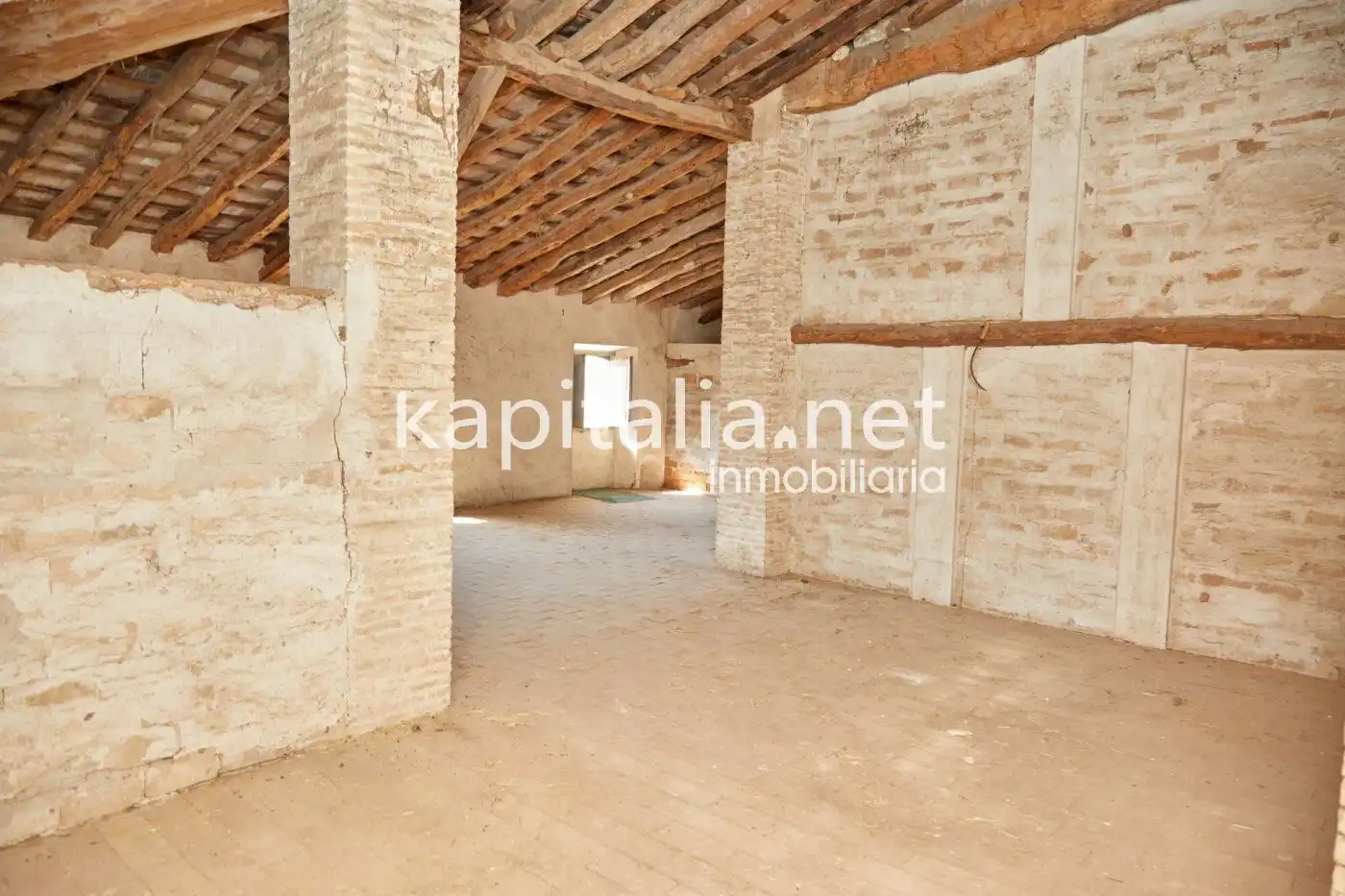 Country house zum Verkauf in Bocairent mit Privatgarten, Terrasse und Balkon