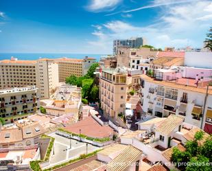 Vista exterior de Edifici en venda en Torremolinos