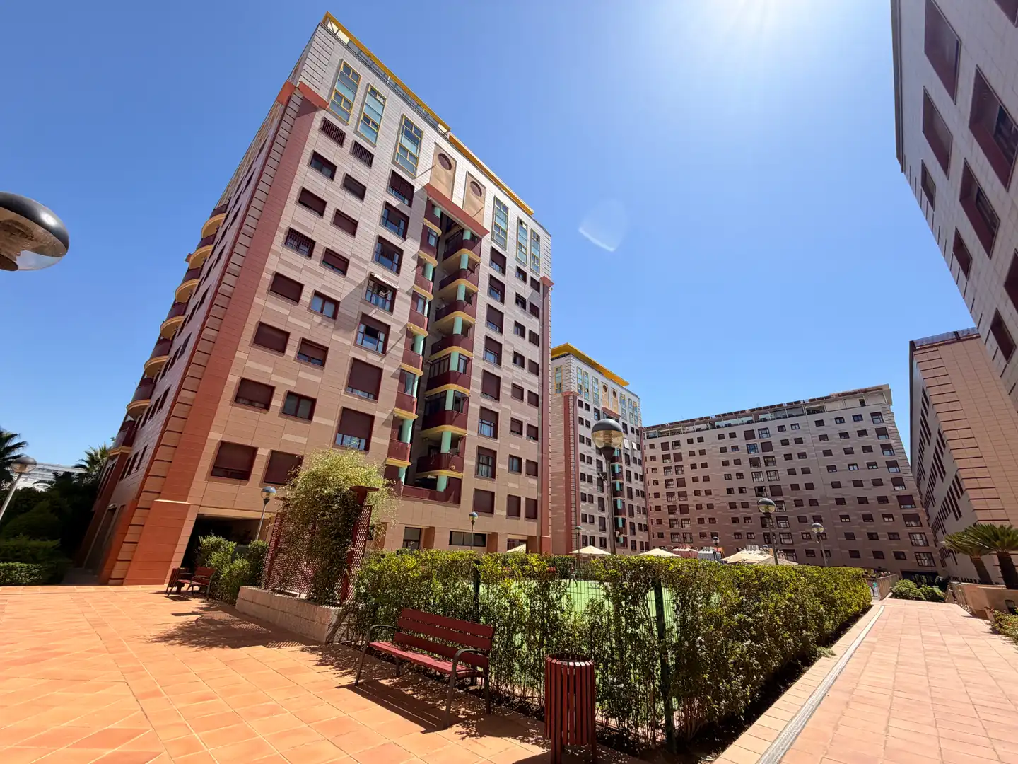 Exterior view of Flat for sale in Sevilla  with Air Conditioner and Community pool