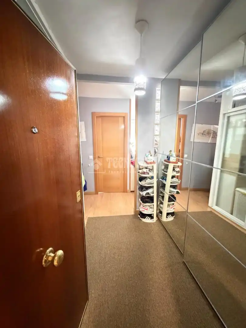 Schlafzimmer von Wohnung zum Verkauf in Madrid mit Heizung, Parkett und Möbliert