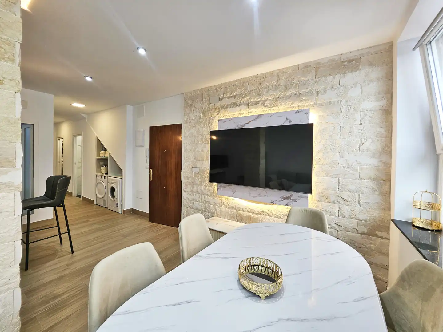 Comedor de Planta baja en venta en A Coruña Capital  con Calefacción, Amueblado y Horno