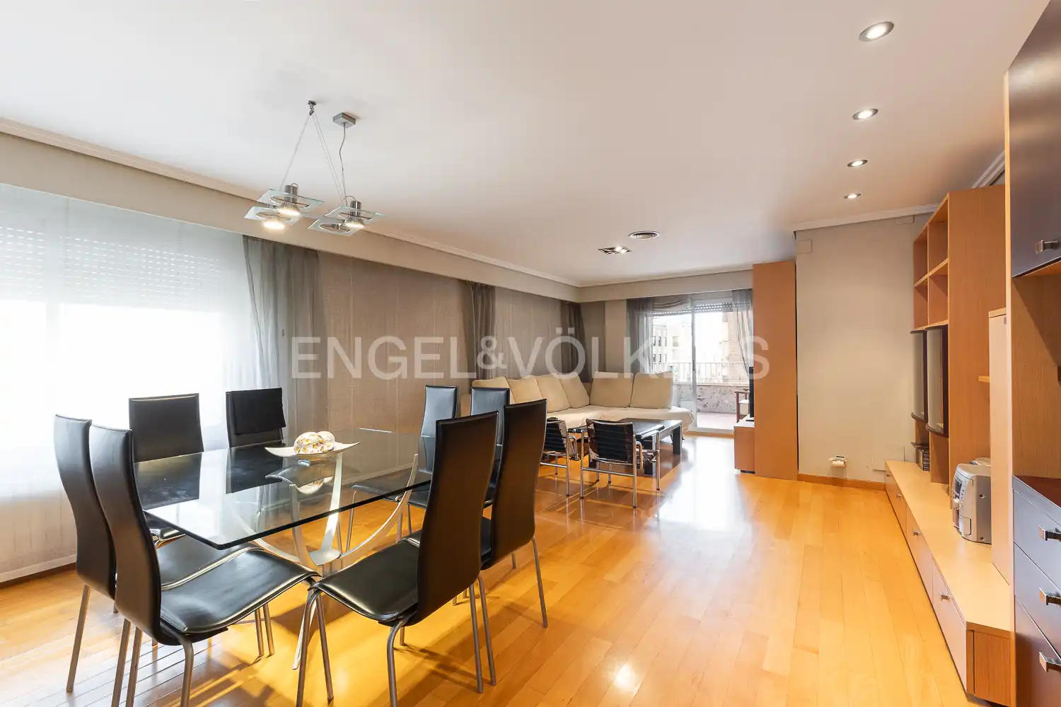 Comedor de Apartamento en venta en Castellón de la Plana / Castelló de la Plana con Aire acondicionado, Calefacción y Parquet