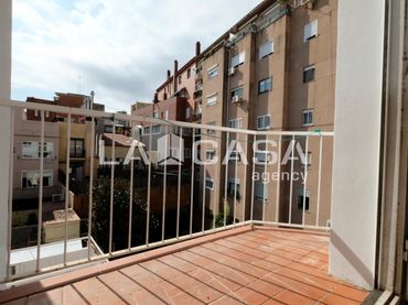 Pis amb balcó en venda a Sant Andreu