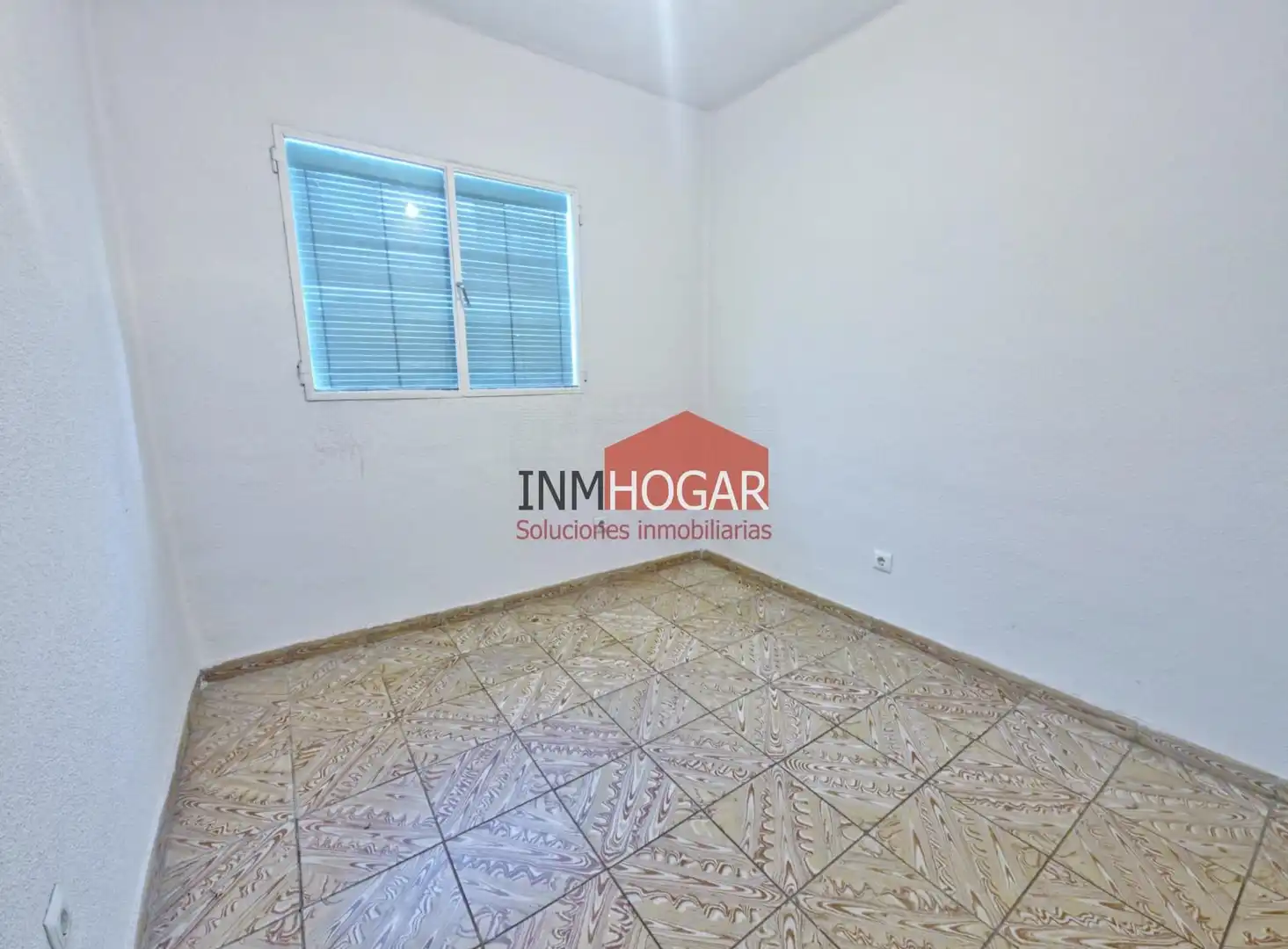 Schlafzimmer von Wohnung zum Verkauf in Ávila mit Möbliert