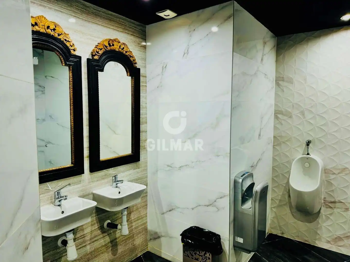 Commercial properties for sale in Benalmádena, Málaga