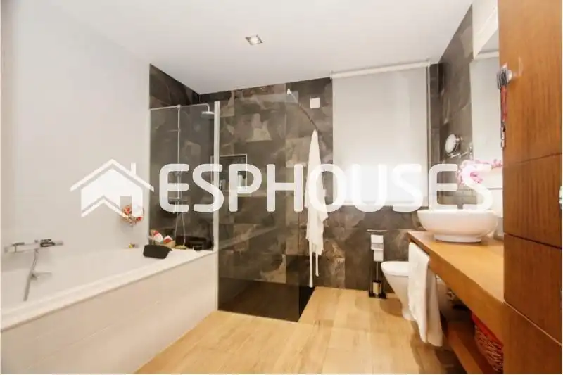 Baño de Casa o chalet en venta en Daya Nueva con Aire acondicionado, Calefacción y Terraza