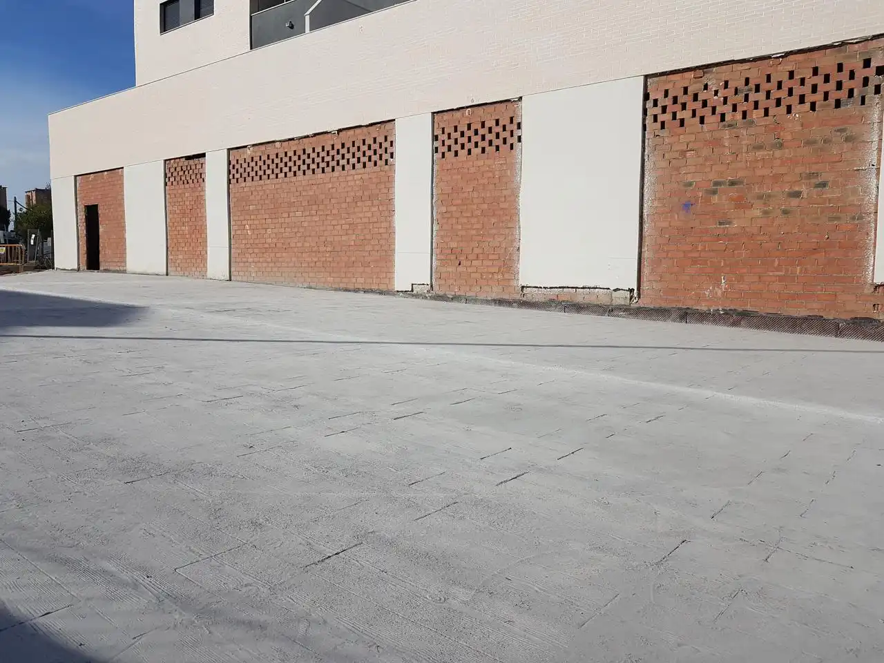 Local comercial de lloguer a Alcalde Jesús Mántaras, imagen 9