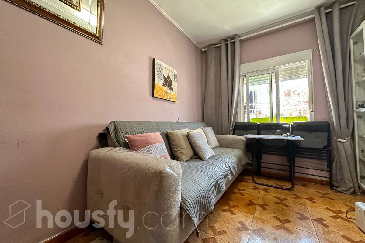 Piso en venta en Cl Tierruca, Portazgo