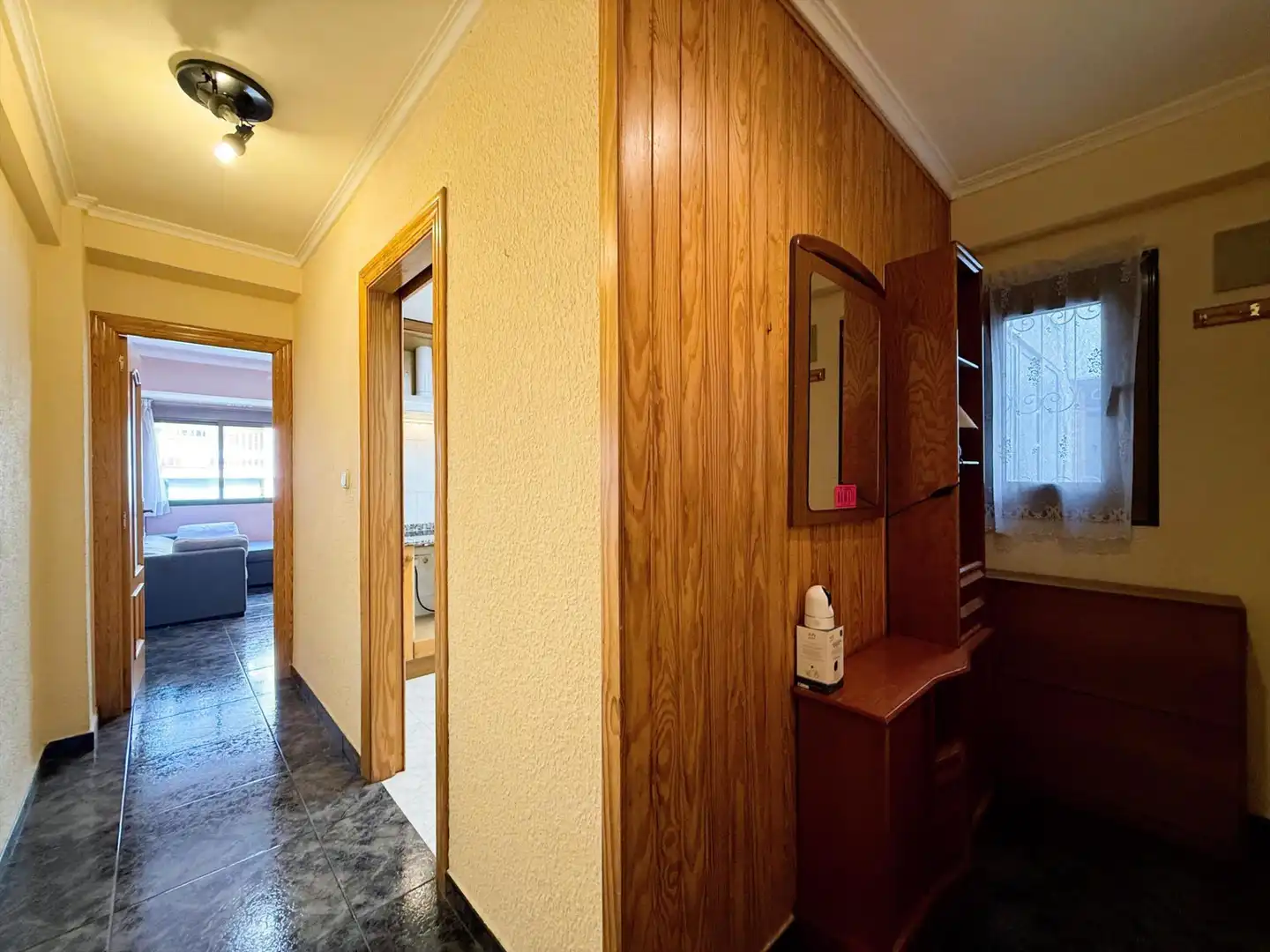 Flat for sale in Alicante / Alacant  with Air Conditioner