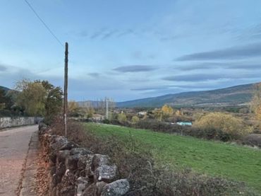 Residential land for sale in Calle la Peña 24