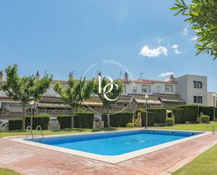 Jardí de Casa o xalet en venda en Sant Pere de Ribes amb Aire condicionat, Calefacció i Piscina