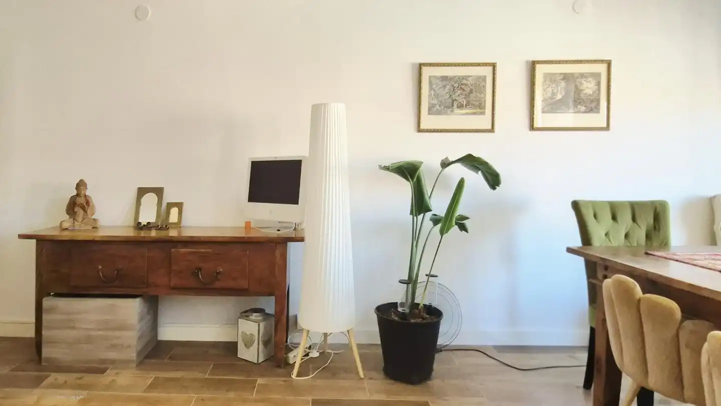 Sala d'estar de Àtic en venda en Terrassa amb Parquet, Terrassa i Balcó