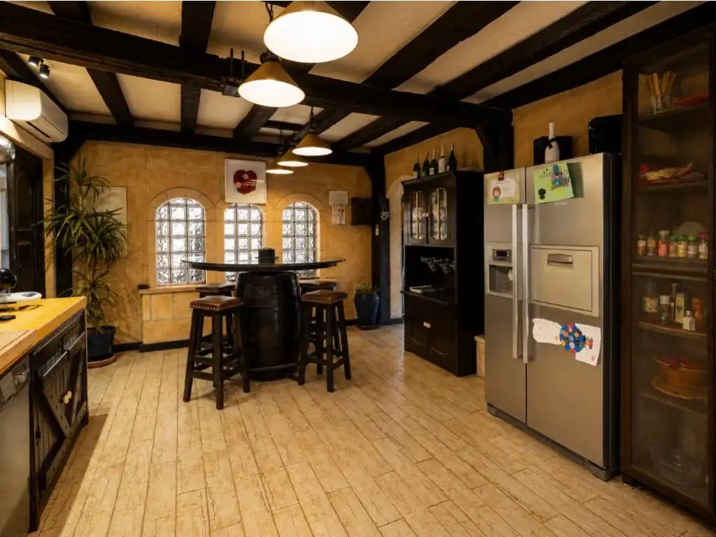 Küche von Haus oder Chalet zum Verkauf in Calvià mit Klimaanlage, Privatgarten und Terrasse