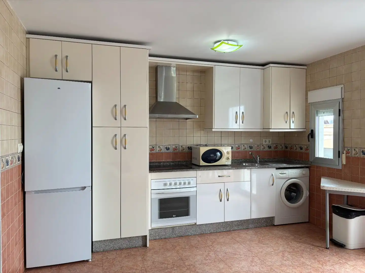 Cuina de Apartament en venda en Carboneras amb Aire condicionat i Balcó