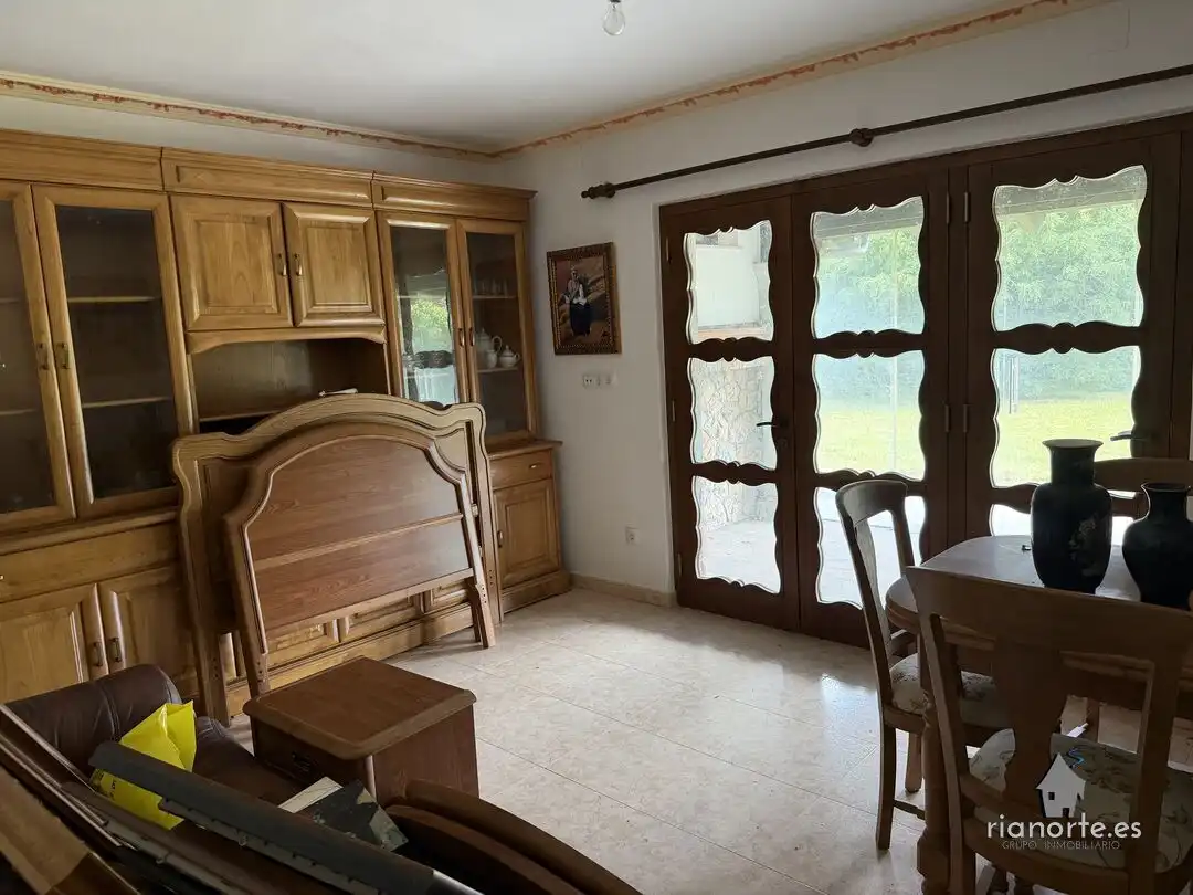 Comedor de Casa o chalet en venta en Colunga con Calefacción y Jardín privado