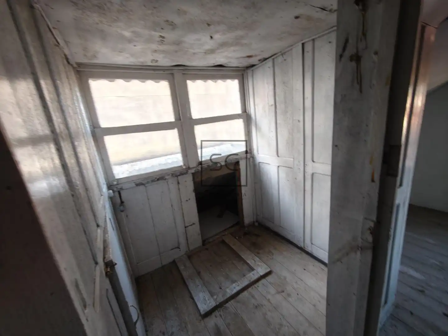 Maisonette zum Verkauf in Miño mit Terrasse, Abstellraum und Balkon