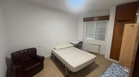 Foto 2 de Habitació a Avenida Alfonso Rguez Castelao, 58, As Lagoas, Ourense Capital