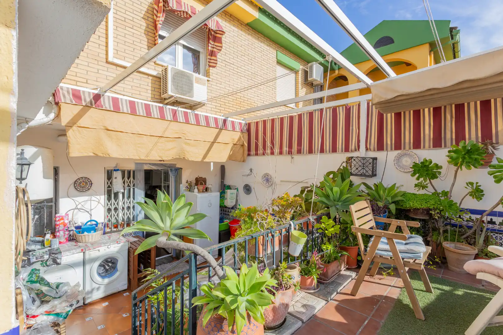 Terrassa de Casa o xalet en venda en Peligros amb Aire condicionat, Calefacció i Terrassa