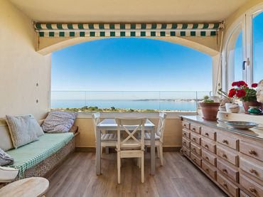 Appartement avec ascenseur à vendre à Estepona Pueblo