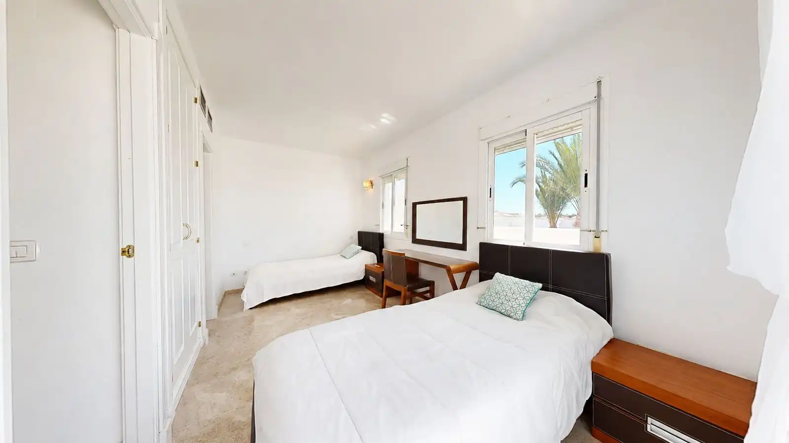 Bedroom of Attic for sale in Marbella  with Air Conditioner, Terrace and Furnished